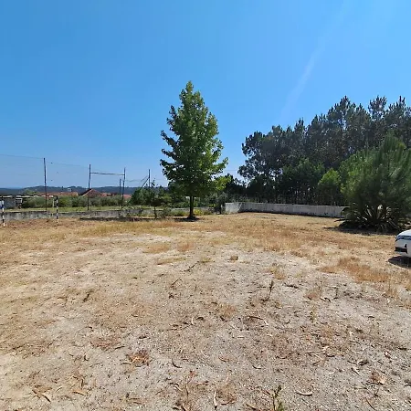 Casas Chris Cavadas Nyaraló *