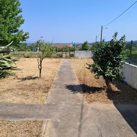 Casas Chris Cavadas Valarinho (Pombal)